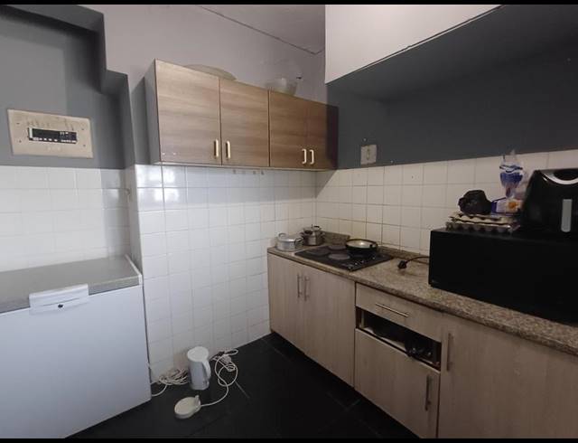 1 BEDROOM APARTMENT FOR SALE IN VICTORIA EMBANKMENT